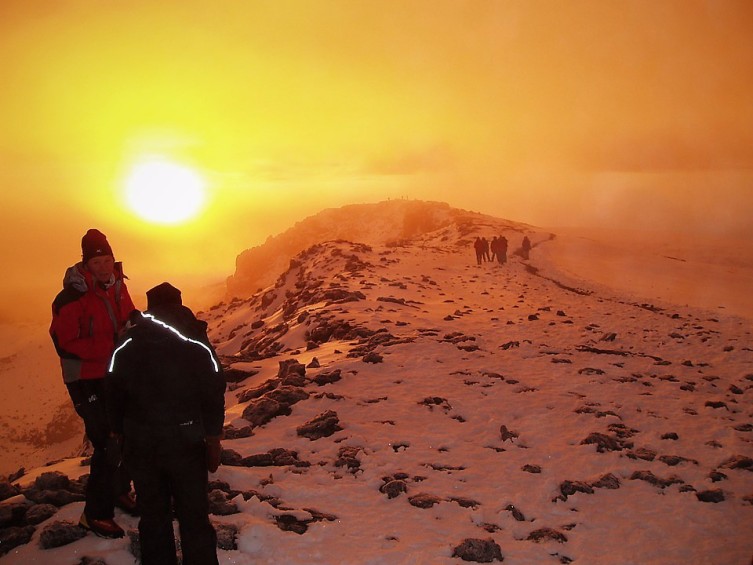 восход на Килиманджаро